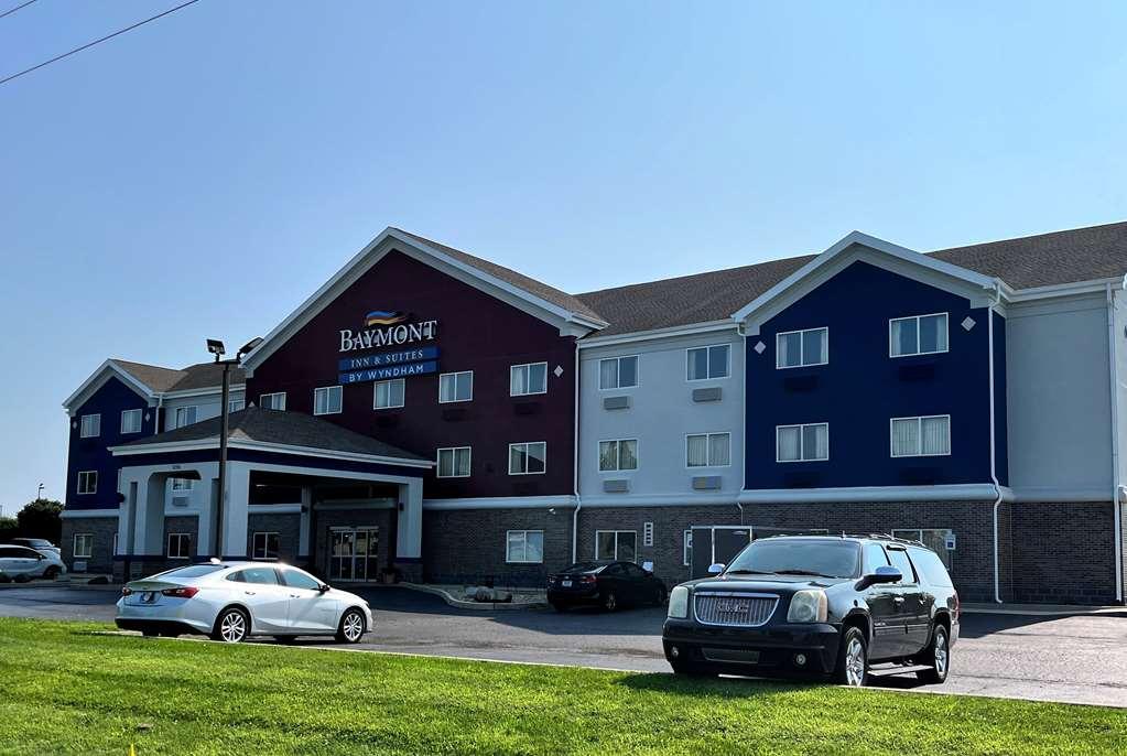 Baymont By Wyndham Indianapolis Northeast Hotel Ngoại thất bức ảnh